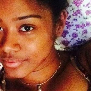 Meet your Posher, Fareily